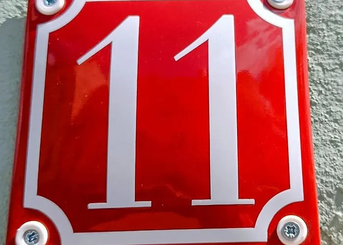 2 In Altstadt Lägenhet